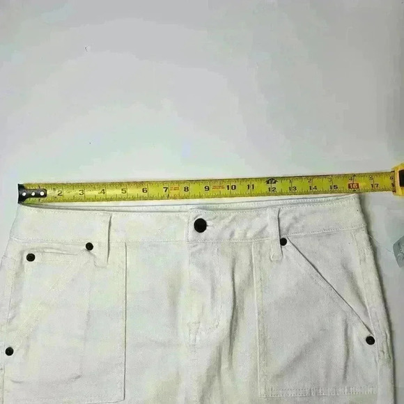 Maurices Women White Denim Skirt NWT Size 9/10 - Picture 5 of 8